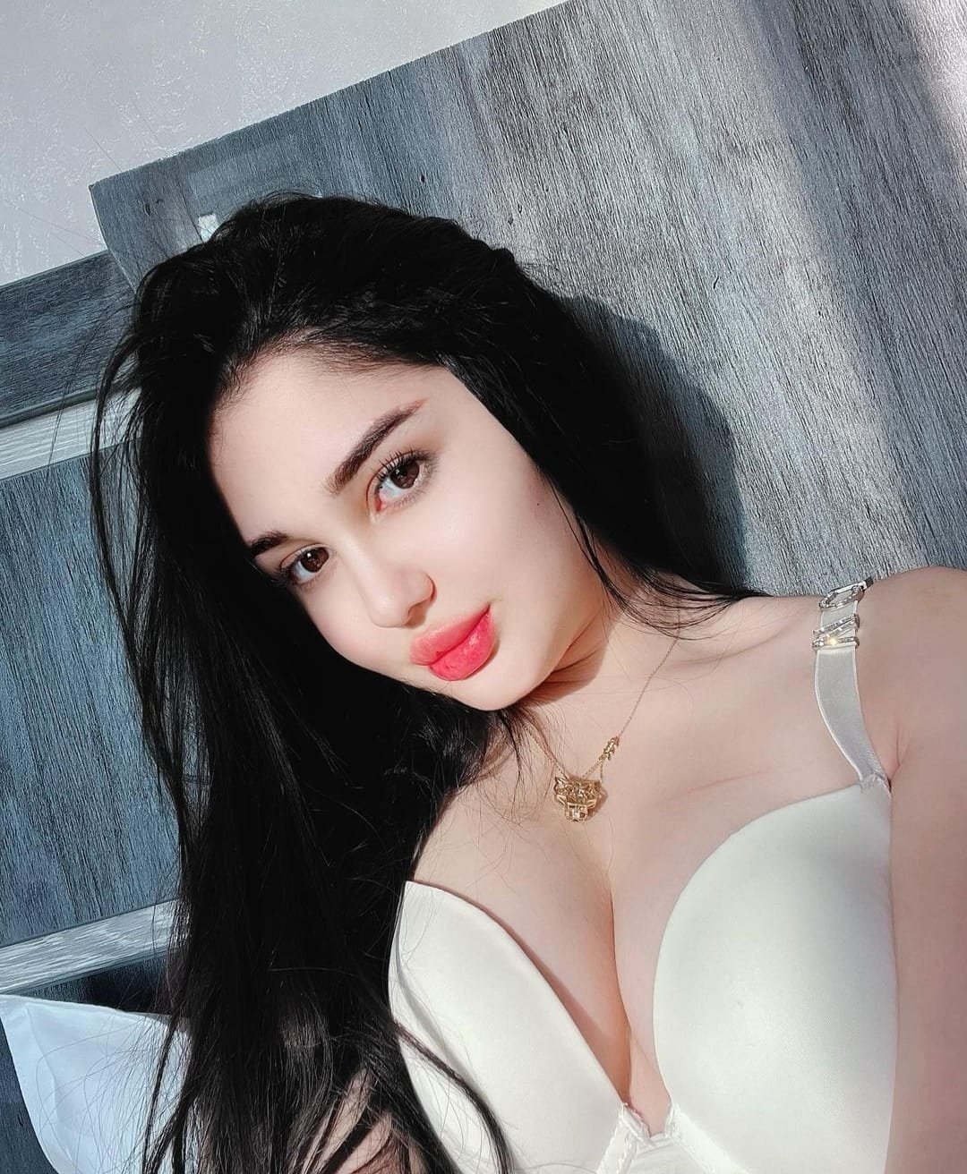 Mahmutbey Şık Bayan Bayan Escort Derya