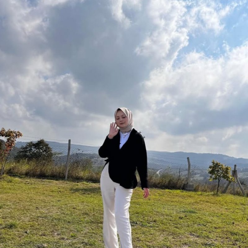 Sivrice Güzel Bir Sevgili Escort Bayan İpek