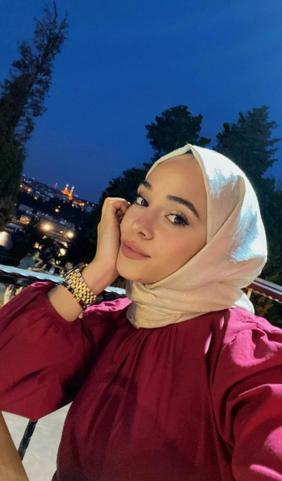 Bozüyük Bakımlı Bayan Escort Ajda