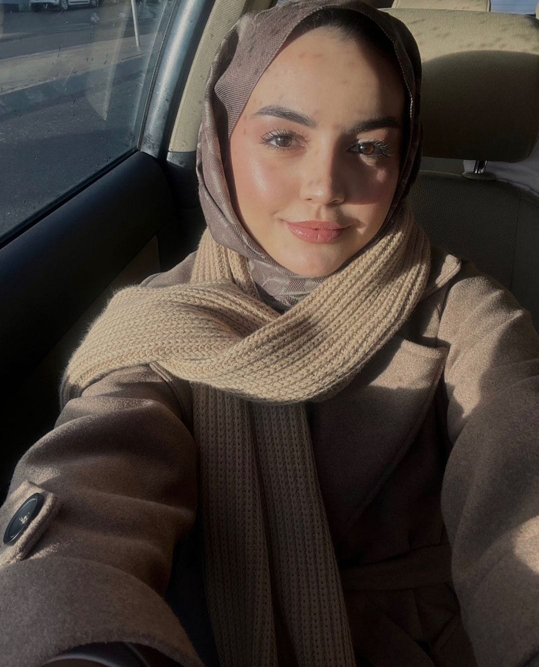 Altıntaş Yüksek Enerjili Kadın Escort Amina