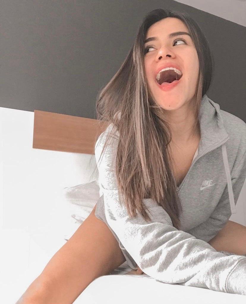 Marmara Başarılı Bayan Bayan Escort Kadeh