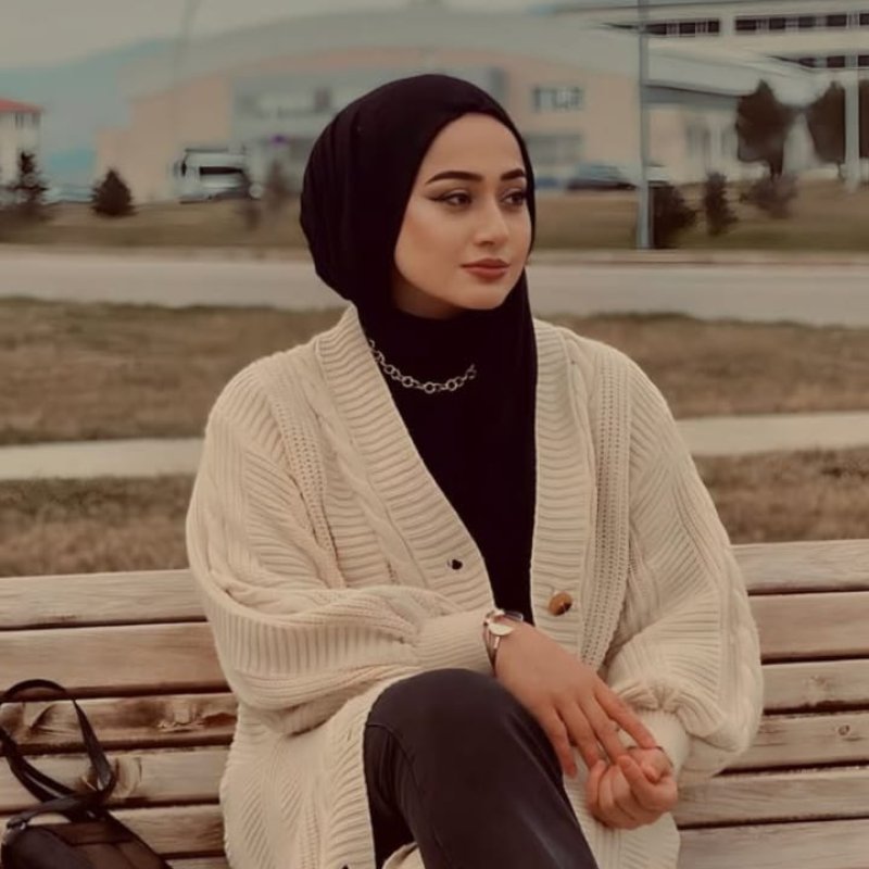 Tut Seanslık Escort Reyhan