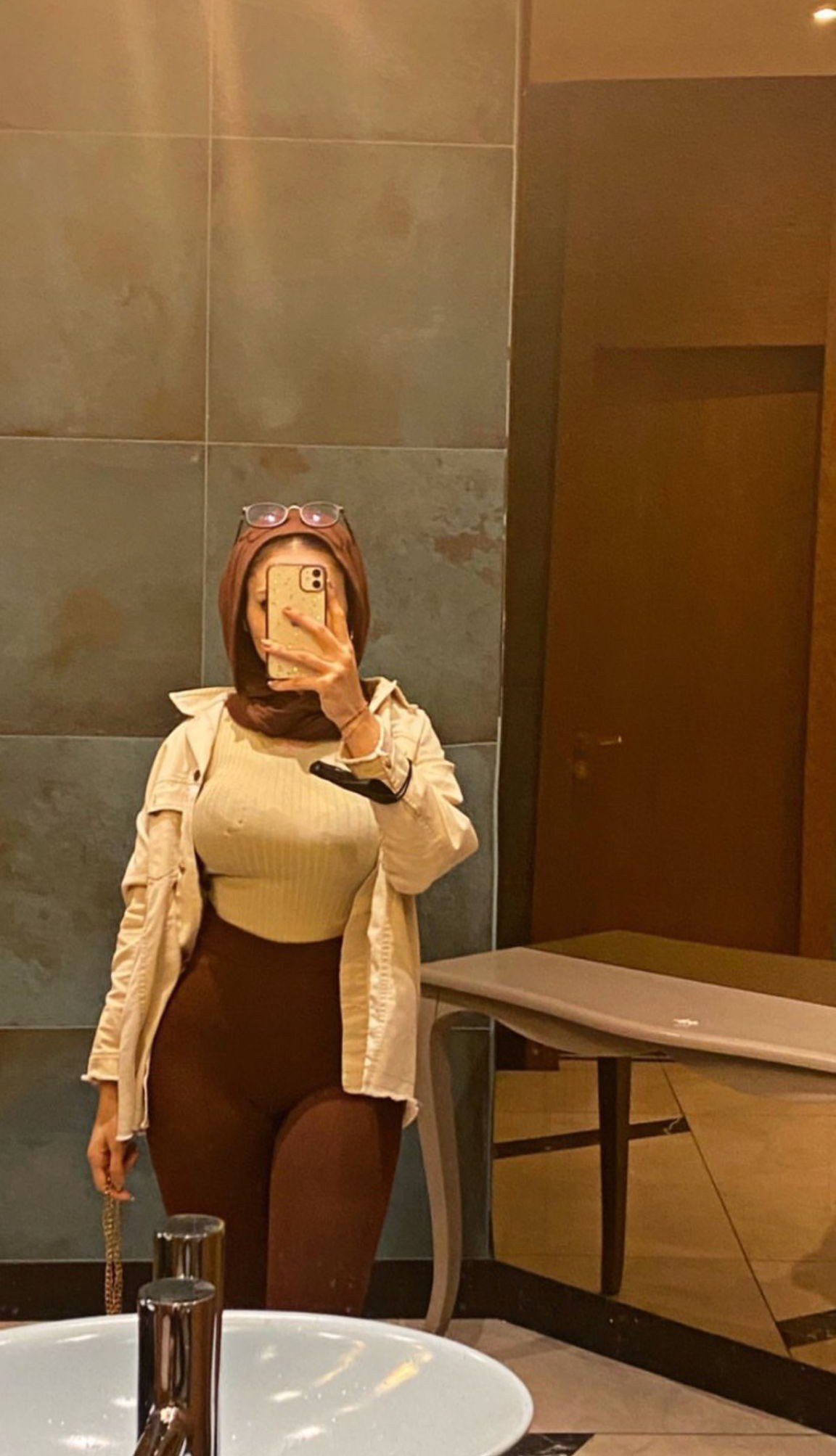 Dalaman Jigolo Escort Kadeh