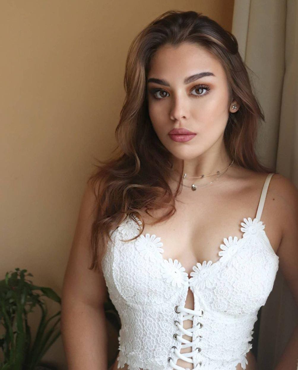 Edremit Olgun Kadın Escort Bayan Berrak