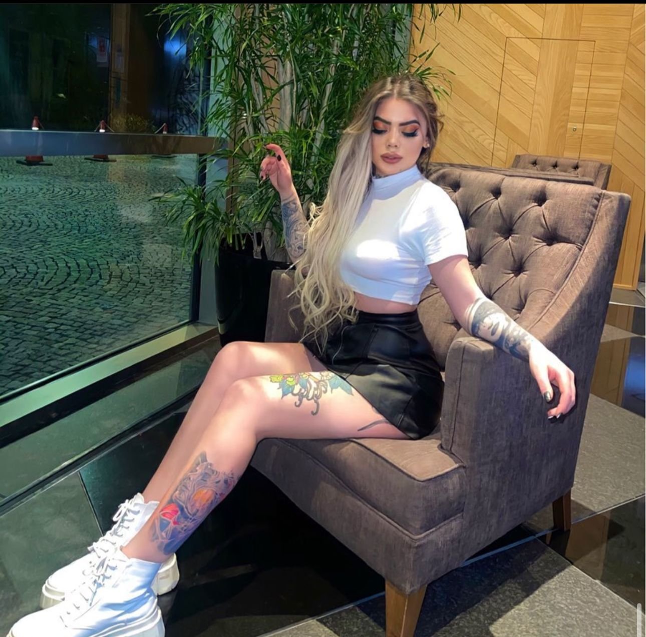 Ulaş Bilinçli Kadın Escort Emine