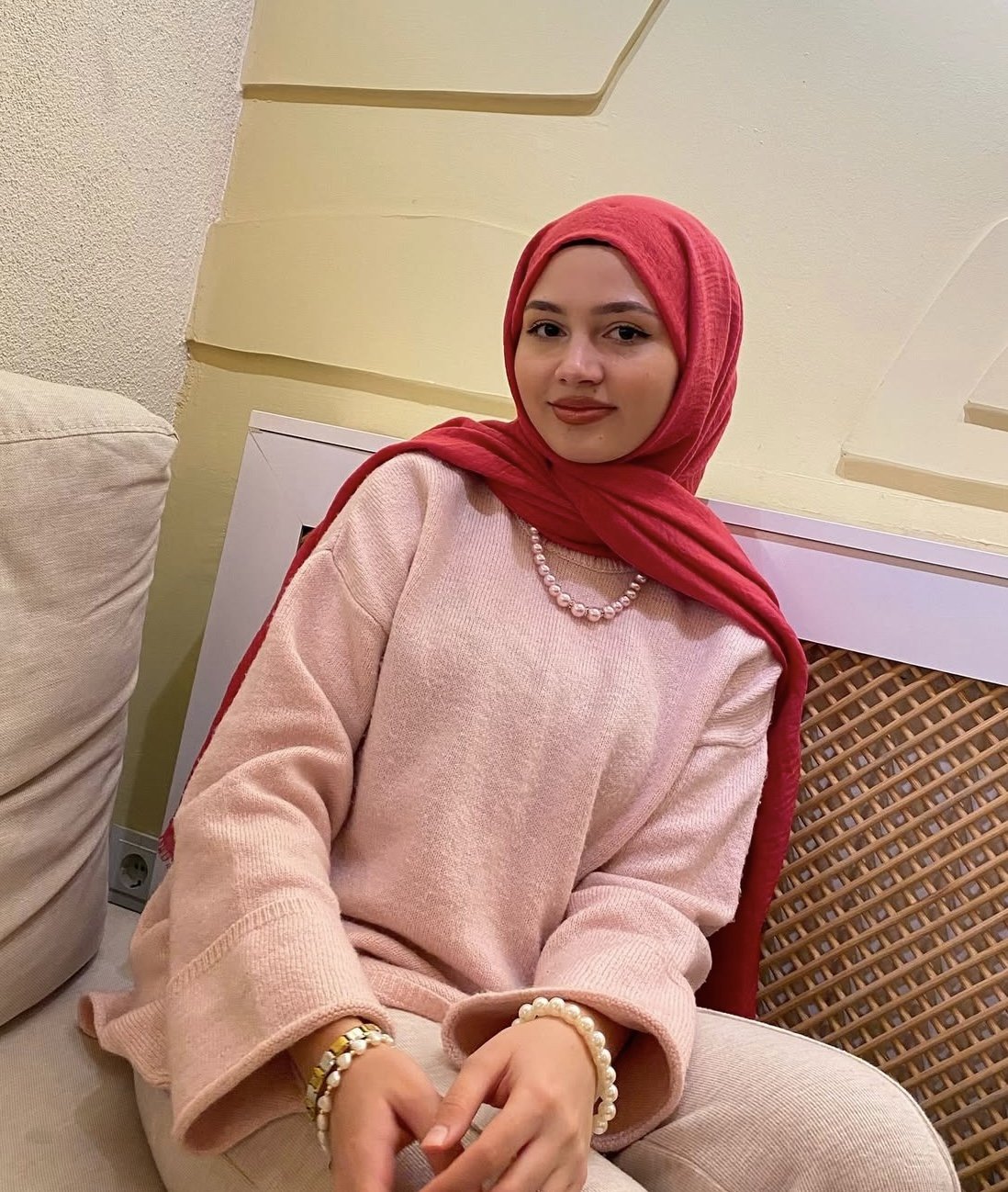 Hopa Zarif Ruh Escort Bayan Dilara