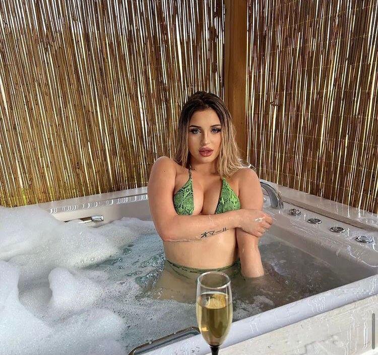 Narman Aşkı Hissettiğimiz An Bayan Escort Dila