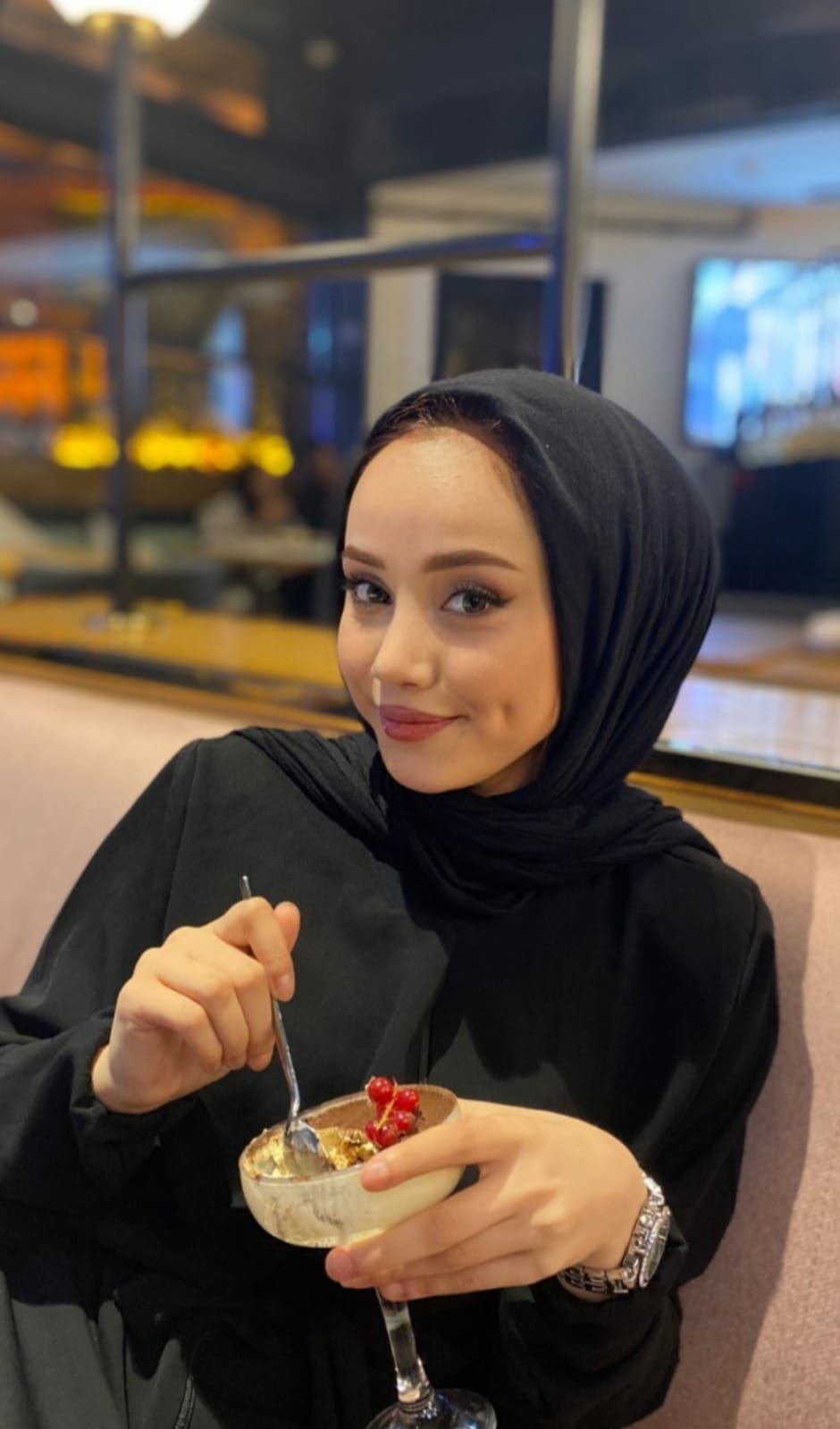 Çat Aşkı Hissettiğimiz An Escort Bayan Hacer