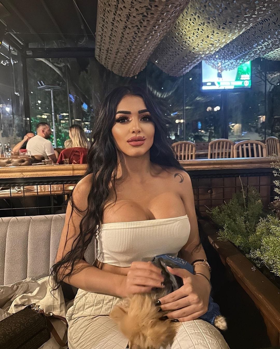 Özalp Mükemmel İlişki Bayan Escort Hale