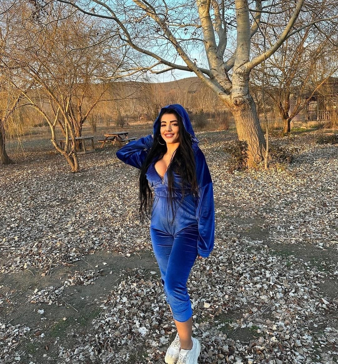 Lapseki Huzurlu Bayan Escort Bayan Müşerref