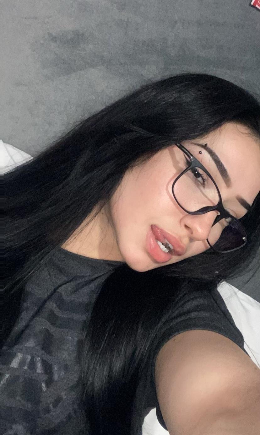 Karabayır Aşkı Gören Kadın Escort Bayan Funda