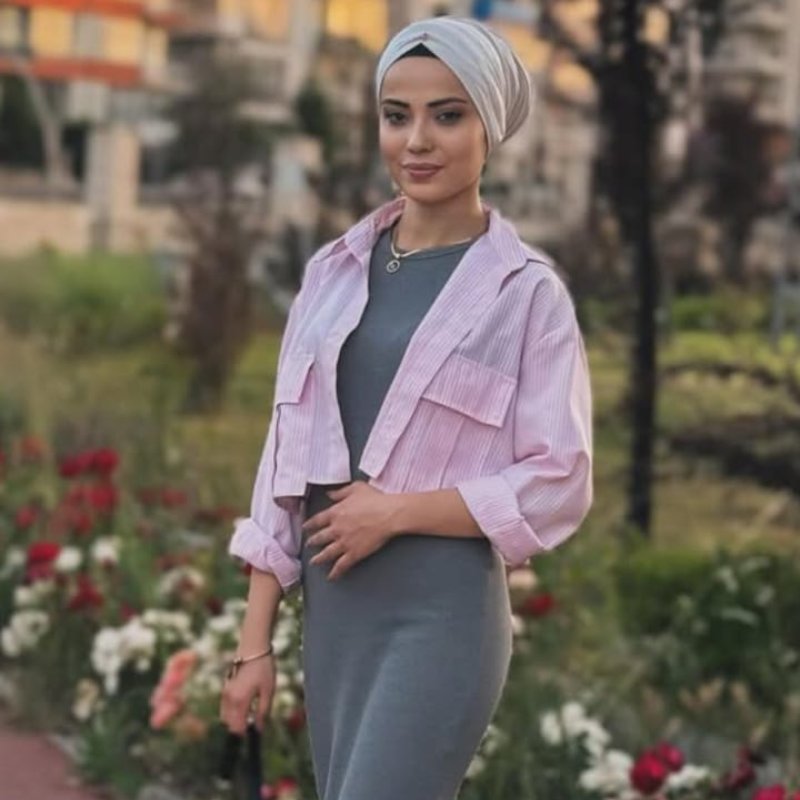 Esenşehir Tombul Bayan Escort Zeynep