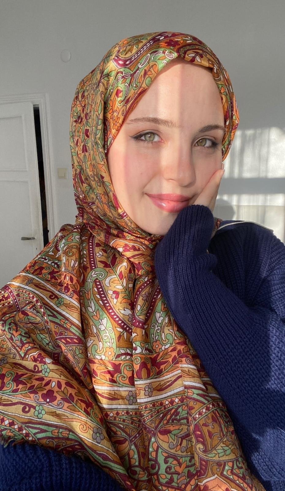 Aşkale Bilinçli Kadın Escort Gülden