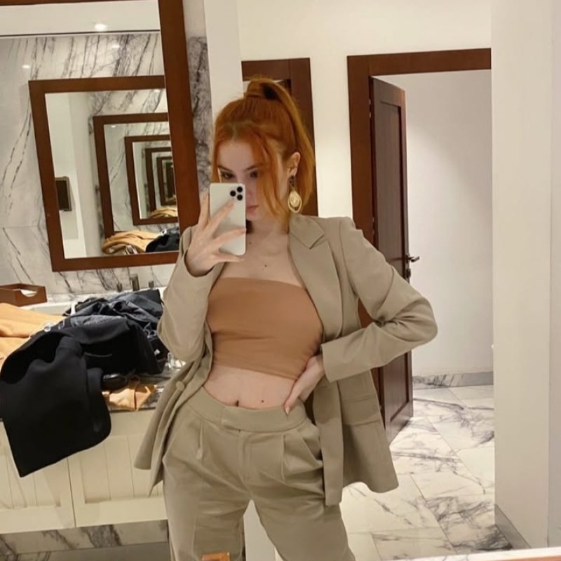 Çapa Kazak Escort Bayan Müjde